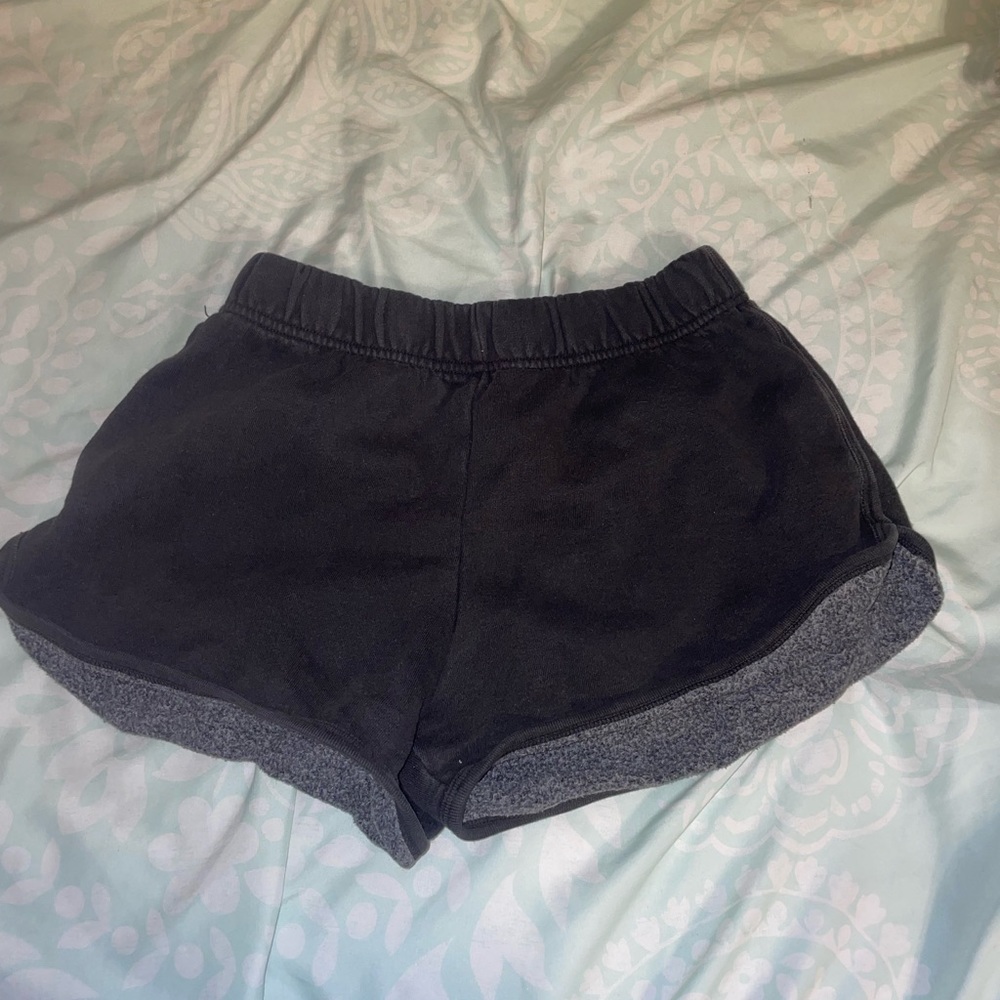 Brandy Melville shorts